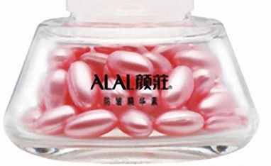 颜庄化妆品产品展示与店铺装修策略 数字化时代下的通讯设备应用